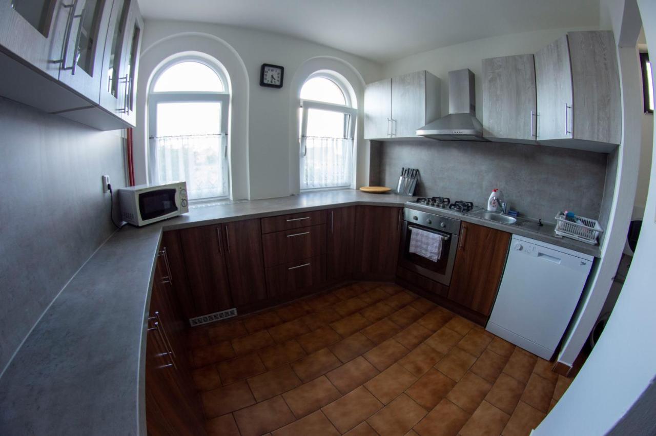 Penzion Holacky Dolní Dunajovice エクステリア 写真